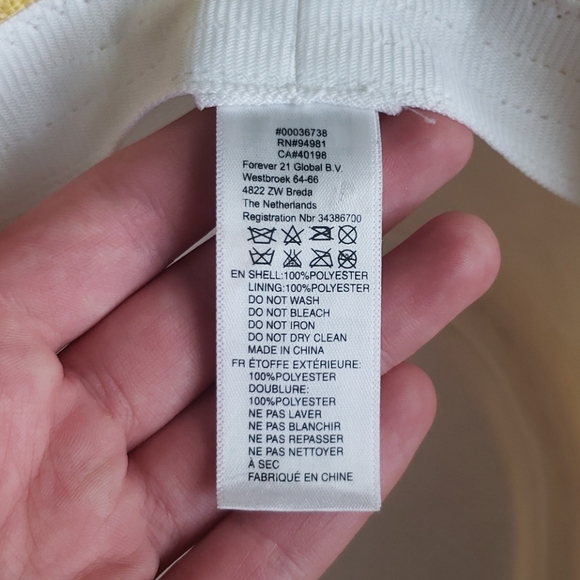 Forever21 Yellow canvas fedora hat with cr… - Picture 6 of 6